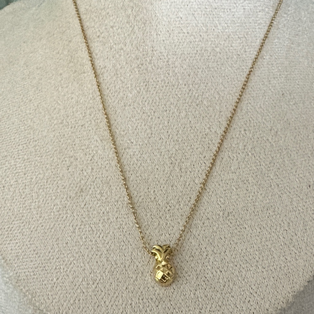 Gold Pineapple Pendant Necklace Gold Pineapple Pendant Necklace